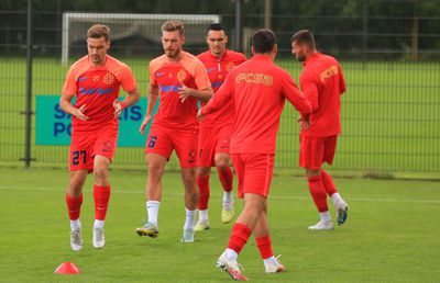 Ping-pong cu soarta unui fotbalist de la FCSB » Becali voia să scape de el, MM Stoica îl anunță din nou titular