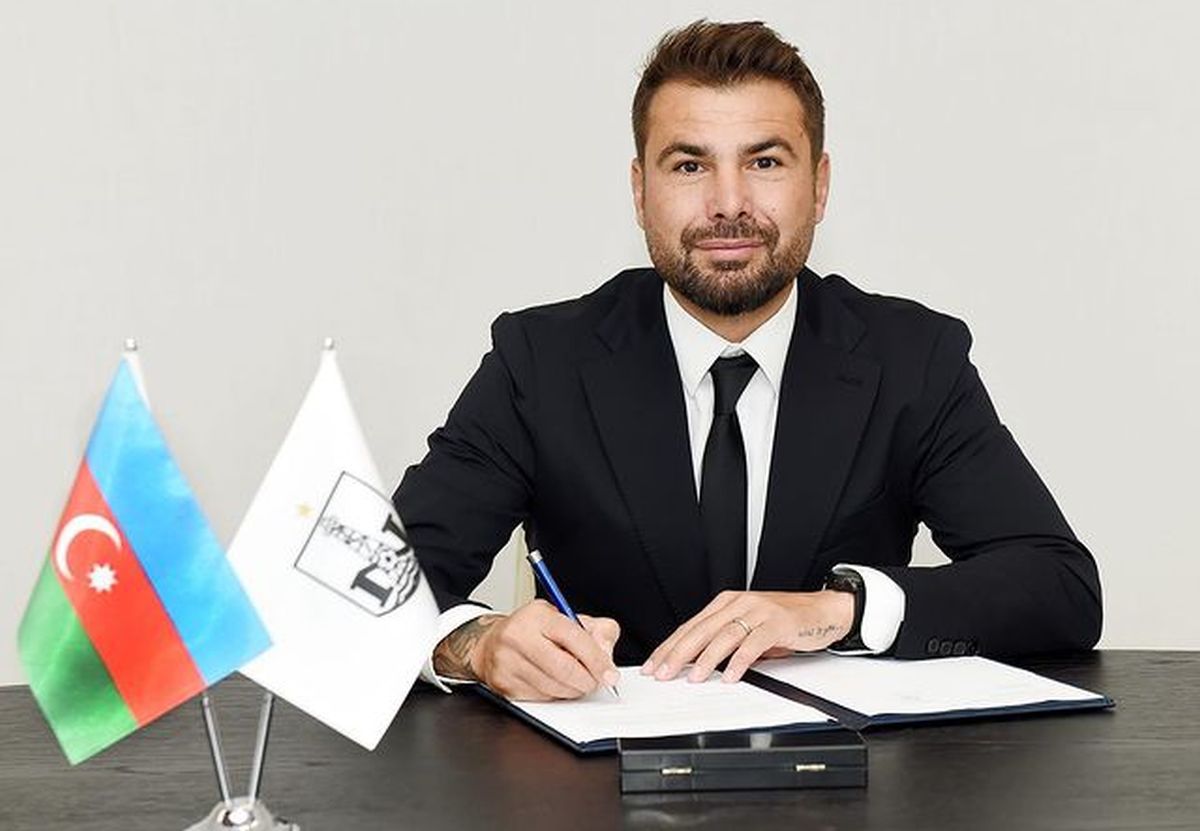 Adrian Mutu, prezentat la Neftchi