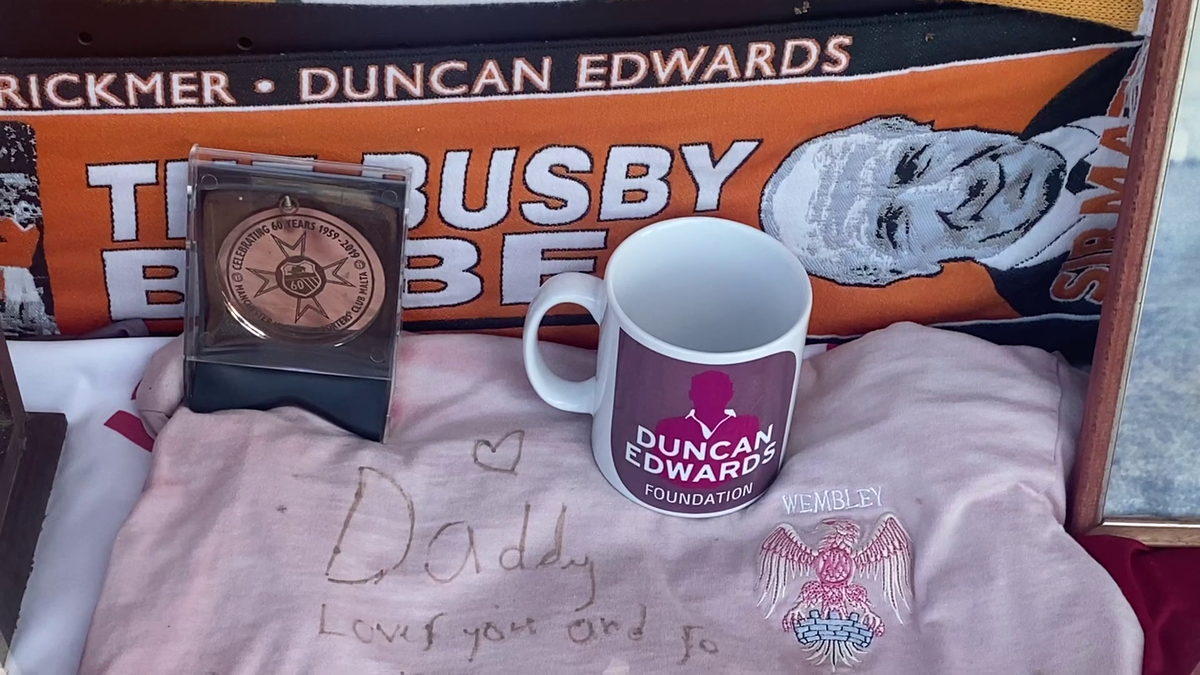 Când ceasul s-a oprit la ora 3:04, la München! » Reporterii GSP au vizitat monumentul ridicat în urma uneia dintre cele mai mari tragedii din fotbalul internațional