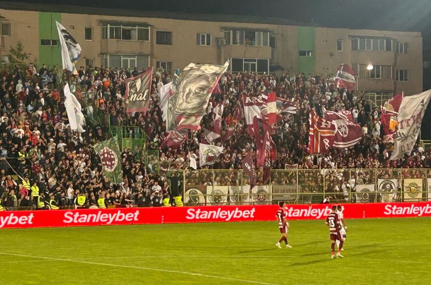 Rapid a învins-o pe FC Argeș, scor 2-0, în runda inaugurală a sezonului 2025/2026 din Superligă. Din galeria rapidistă i s-a cerut demisia lui Daniel Carciug, Director Comercial și Organizator meci.