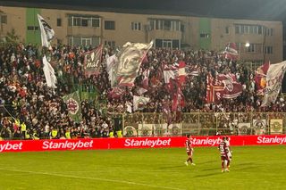 „Demisia, demisia!” » Fanii Rapidului l-au luat în colimator, după doar 53 de minute