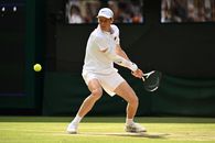 „Cine crede în sport, îl susține pe Novak Djokovic!” » Italienii, revoltați de atitudinea englezilor: „O insultă rușinoasă pentru Jannik Sinner!”