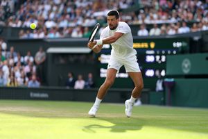 „Dacă Novak câștigă în 3 zile, va fi cel mai important titlu al vieții sale” » Editorialul fostului lider mondial despre legendarul jucător sârb