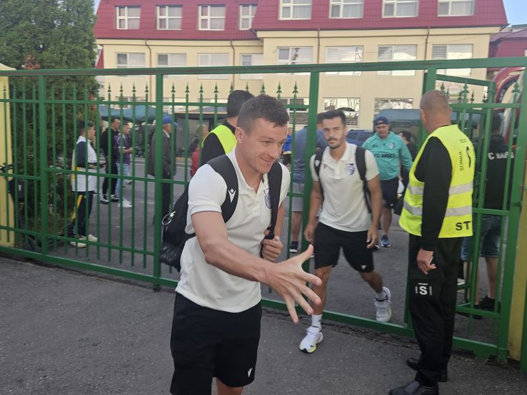 Sosire FC Argeș (5)