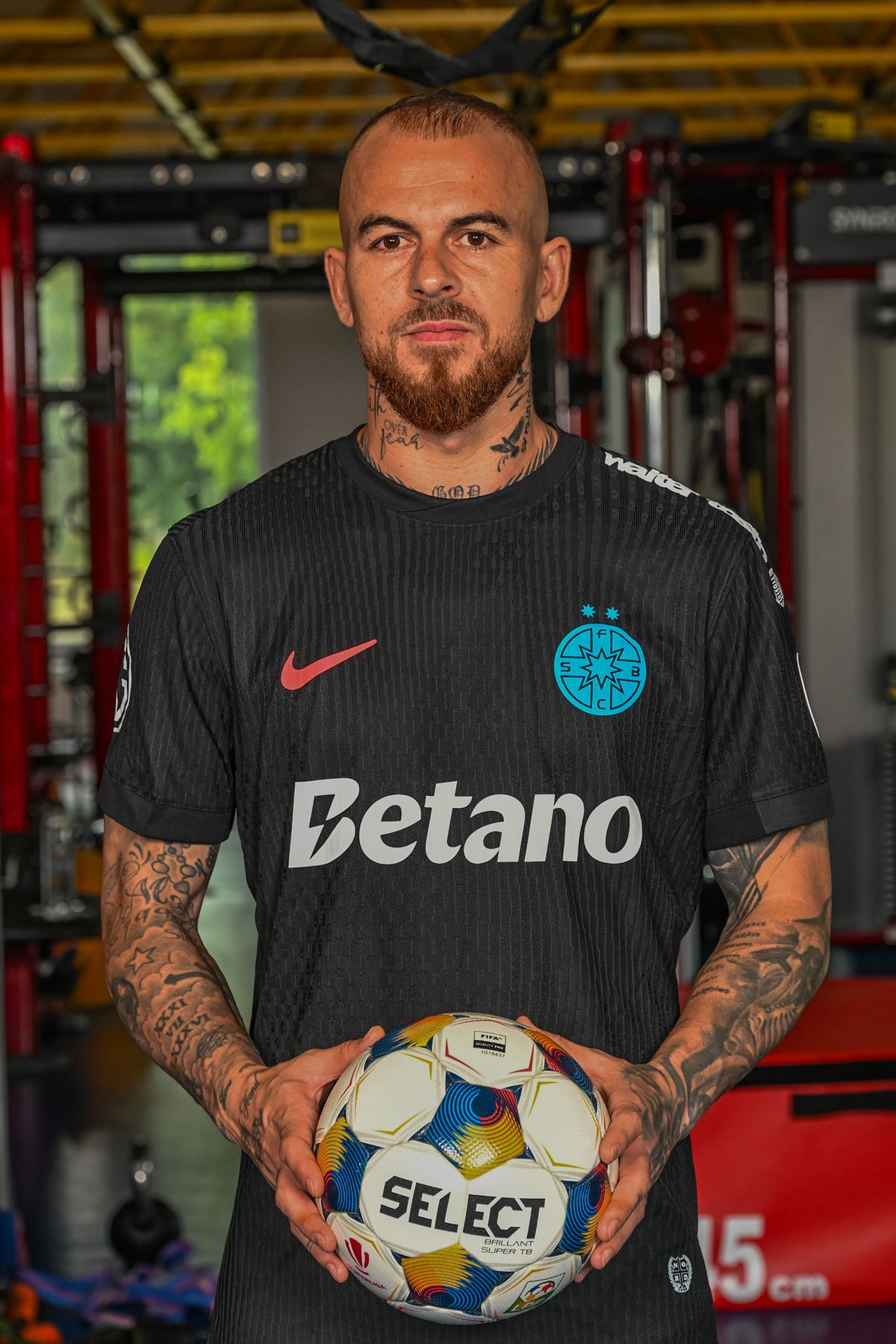 Cum arată noile echipamente ale campioanei FCSB