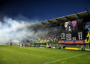 Atmosferă de zile mari la Mioveni, la FC Argeș - Rapid: scenografie 3D la revenirea în prima ligă » Au apărut și probleme!