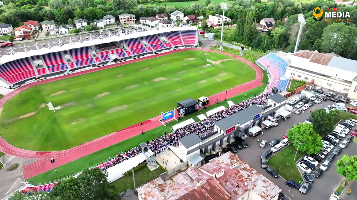 Dezastru pe stadionul din România reabilitat cu 20 de milioane de euro! Incredibil cum arată gazonul