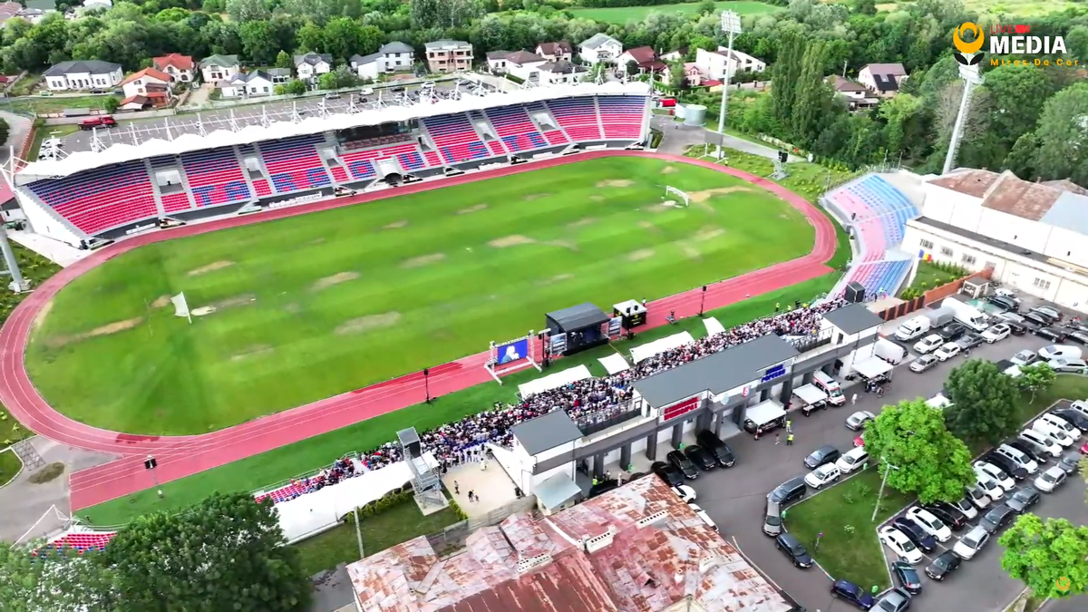 Cum arată gazonul stadionului „Eugen Popescu” din Târgoviște