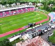 Gazonul, aproape distrus pe stadionul „Eugen Popescu” din Târgoviște. FOTO: Youtube @Miros de Cer