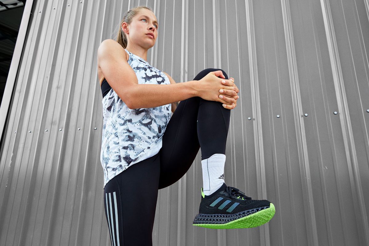 Atingi următorul nivel de performanță cu cea mai nouă tehnologie cu imprimare 3D - adidas 4DFWD