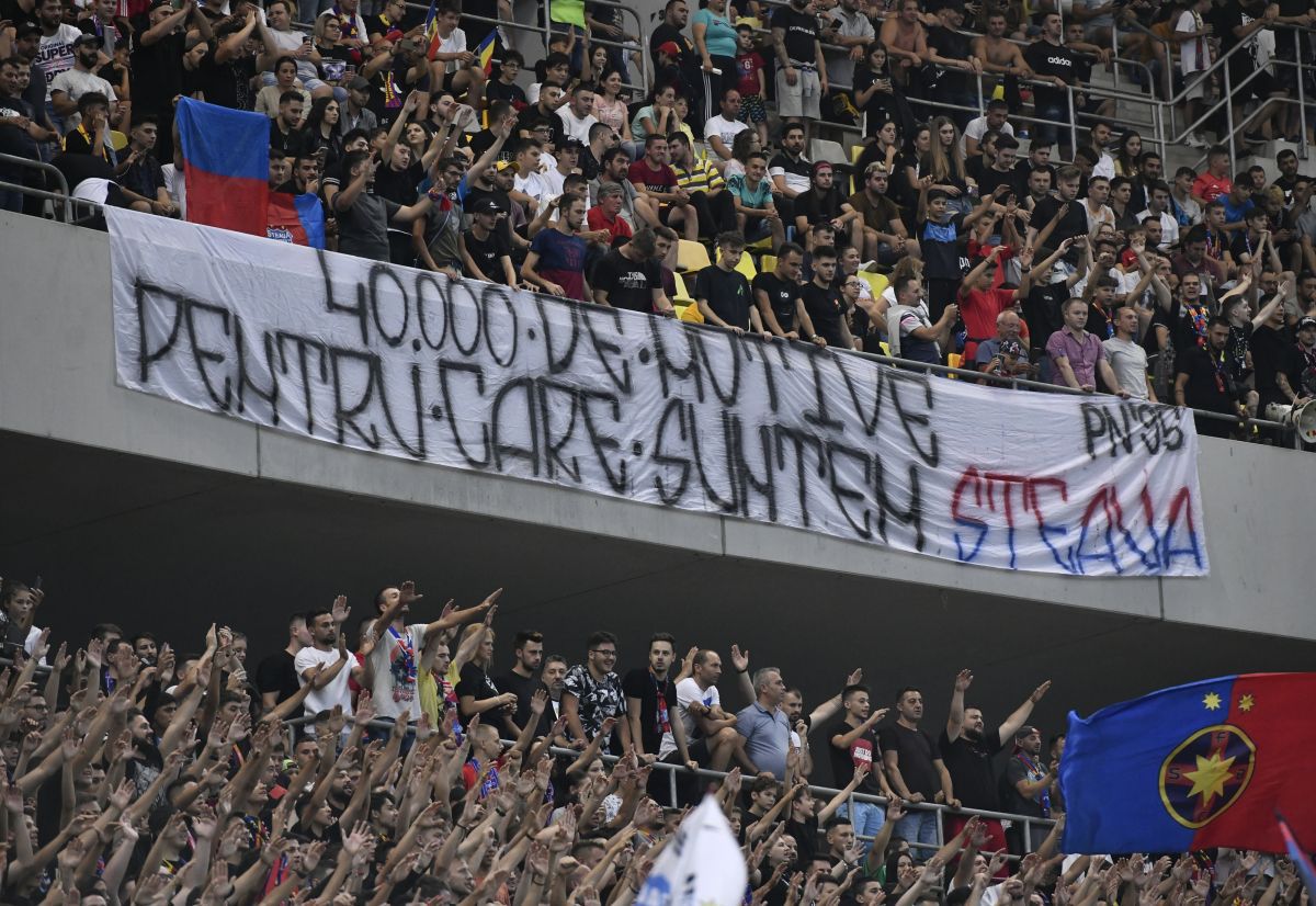 Eroul lui FCSB, fermecat de galerie: „N-am mai întâlnit așa ceva!” + promisiunea uriașă pe care le-a făcut-o fanilor