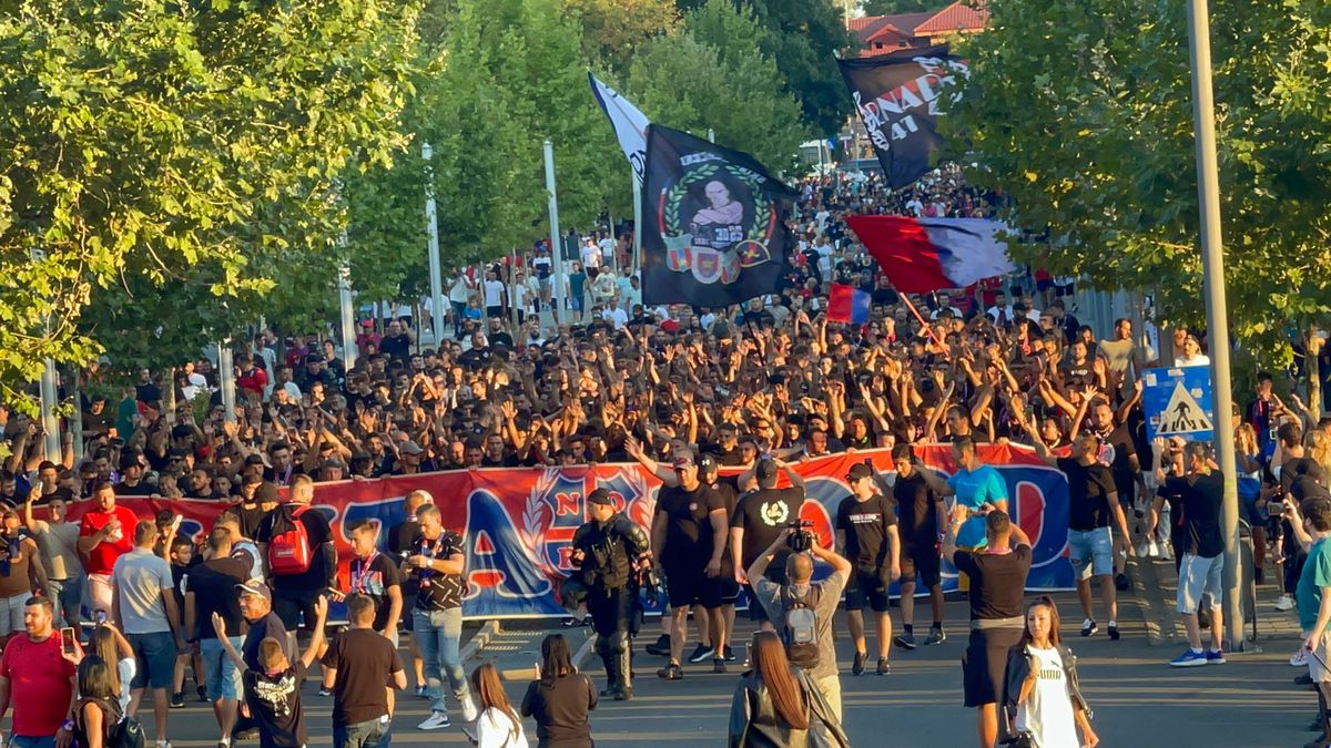 Eroul lui FCSB, fermecat de galerie: „N-am mai întâlnit așa ceva!” + promisiunea uriașă pe care le-a făcut-o fanilor