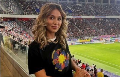 Cum a apărut Teodora Stoica, fiica lui MM, în tribune la FCSB – Nordsjaelland