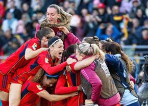 S-a stabilit prima semifinală de la Campionatul Mondial de Fotbal Feminin » Care sunt celelalte partide din „sferturi”