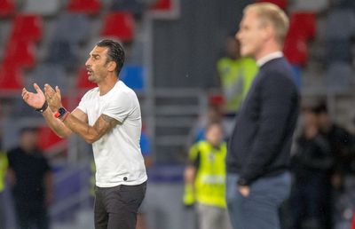 Marius Șumudică a fost coleg cu Elias Charalambous, dar nu-l menajează: „Trezește-te, bă tată! Ești cam recalcitrant”