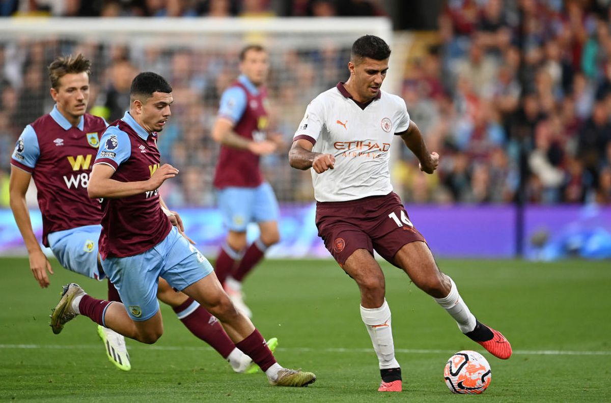 Burnley - Manchester City deschide noul sezon de Premier League