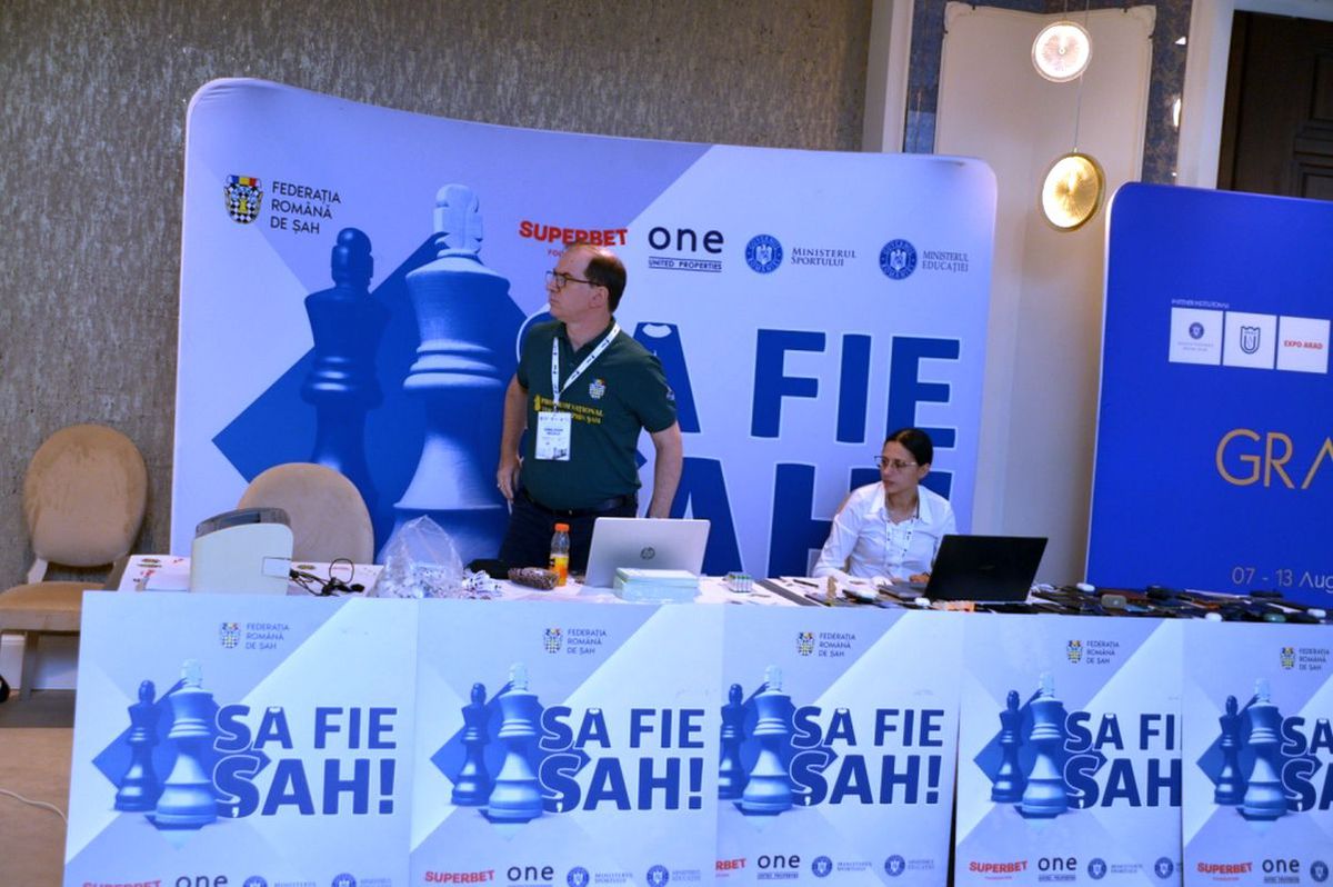 A început turneul de șah Arad Grand prix Classic 2023 » Cine sunt marii favoriți + Marele premiu pus în joc