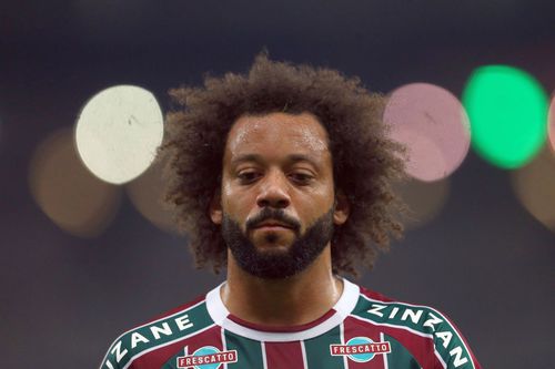 Fundașul celor de la Fluminense, Marcelo (35 de ani), a fost suspendat timp de 3 etape și amendat cu suma de 6.000 de dolari pentru faultul extrem de dur comis asupra lui Luciano Sanchez (29 de ani), fundașul celor de la Argentinos Juniors