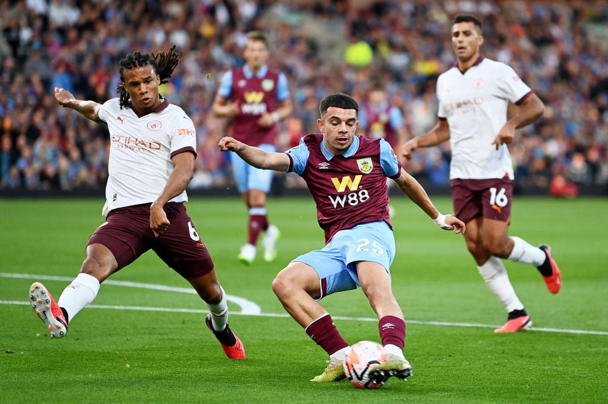 Burnley - Manchester City deschide noul sezon de Premier League