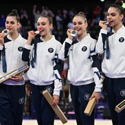 Adar Friedmann (a doua de la dreapta spre stânga) și colegele din echipa feminină a Israelului,cu medaliile de argint / Sursă foto: Instagram@ rbufolin /
 olympicteamisrael