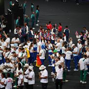 Sportivii români rămași la Paris au defilat pe Stade de France / FOTO: Raed Krishan (GSP.ro)