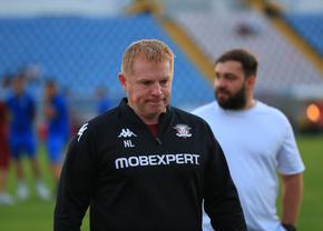 Fiind chestionat de situația lui Cristi Săpunaru, Neil Lennon a RĂBUFNIT la conferința de presă: „Este jenant! Sunt surprins de nivelul de absurditate”