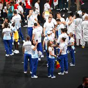 Sportivii români rămași la Paris au defilat pe Stade de France / FOTO: Raed Krishan (GSP.ro)