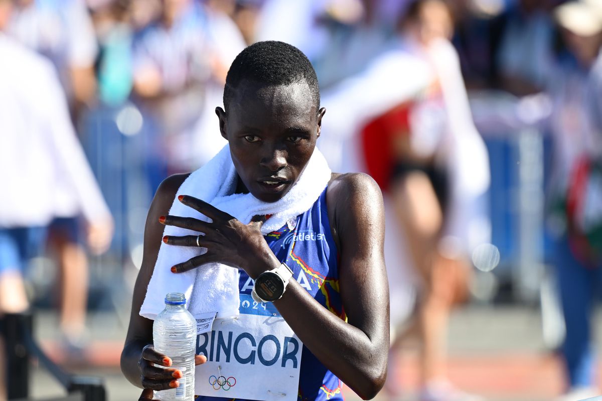 Delvine Meringor, sportiva născută în Kenya care reprezintă România, a terminat pe locul 7 maratonul de la Jocurile Olimpice: „Am avut lacrimi în ochi”!