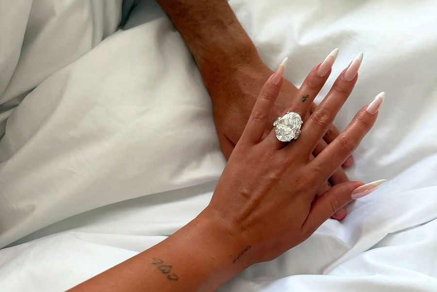 Cristiano Ronaldo i-a oferit Georginei Rodriguez un inel extrem de scump Cristiano Ronaldo a anunțat planul nebun pentru nunta cu Georgina Rodriguez: „Cu trofeul lângă mine”