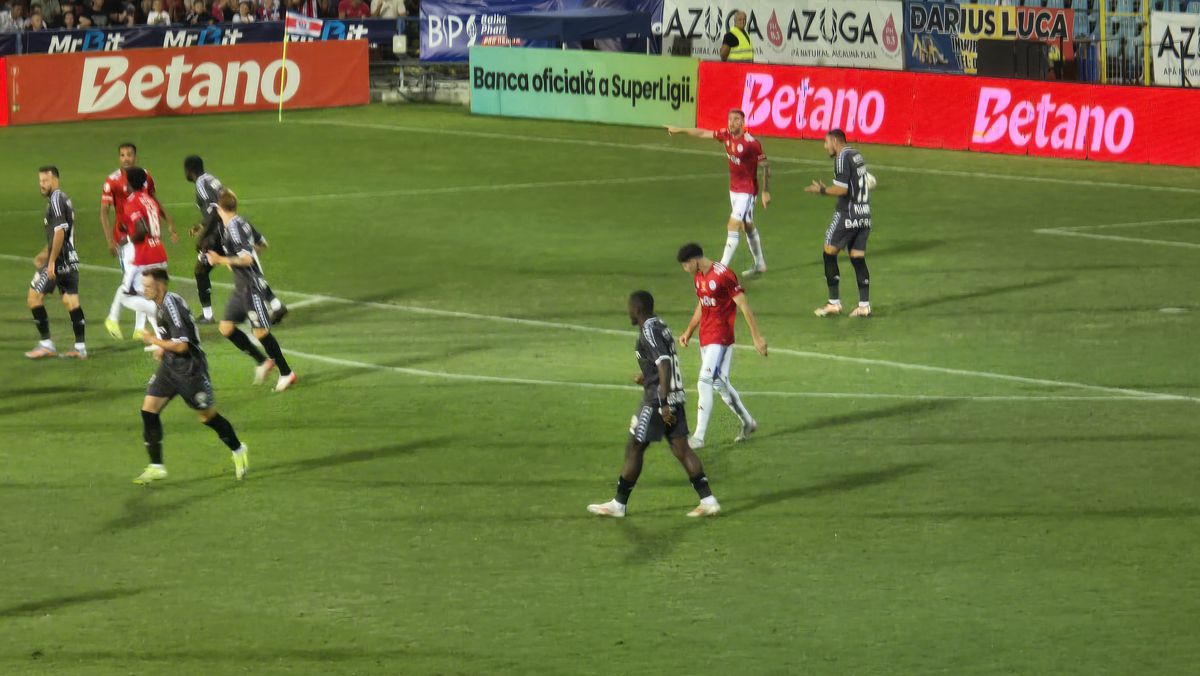 Panduru, uimit de fotbalistul Rapidului: „De mult n-am mai văzut așa ceva”