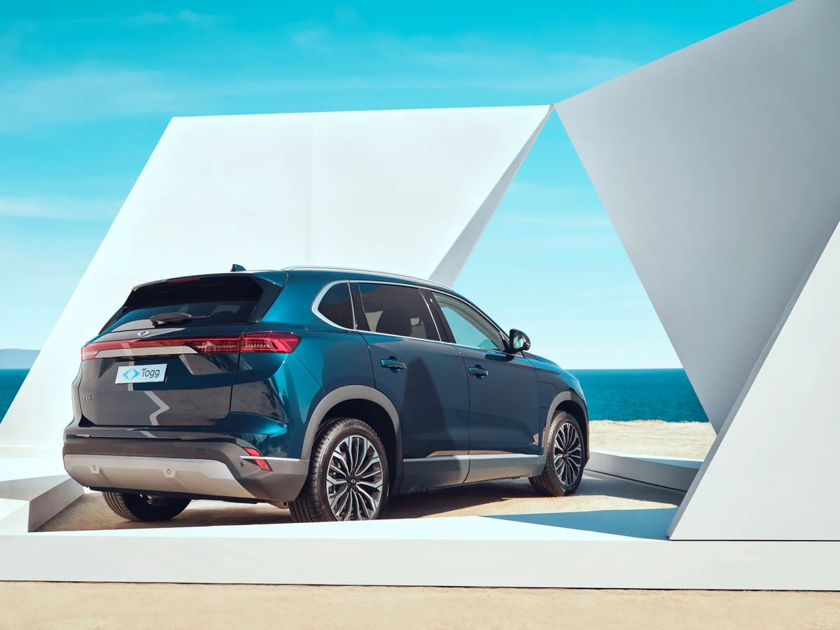 Mașina necunoscută pentru români va fi lansată în inima Europei » Vrea să se bată cu BMW și Mercedes, prețurile sunt mai mici