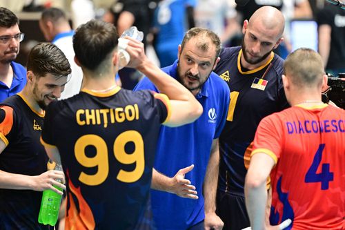 Cu o lună înaintea Campionatului Mondial, naționala de volei masculin a României are un stagiu de pregătire cu Filipine » Lotul și programul tricolorilor