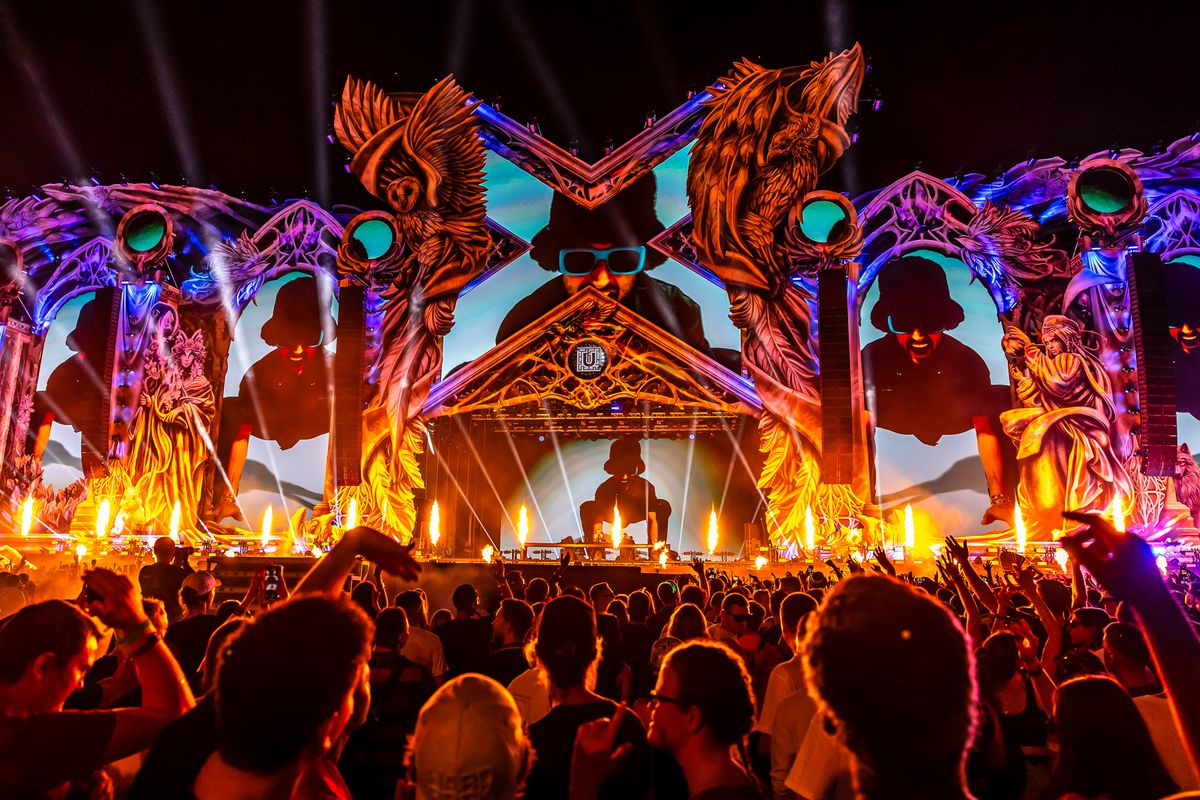 500.000 de fani au participat la ediția Untold din acest an » Cele mai tari imagini de la festivalul de pe stadionul Cluj Arena