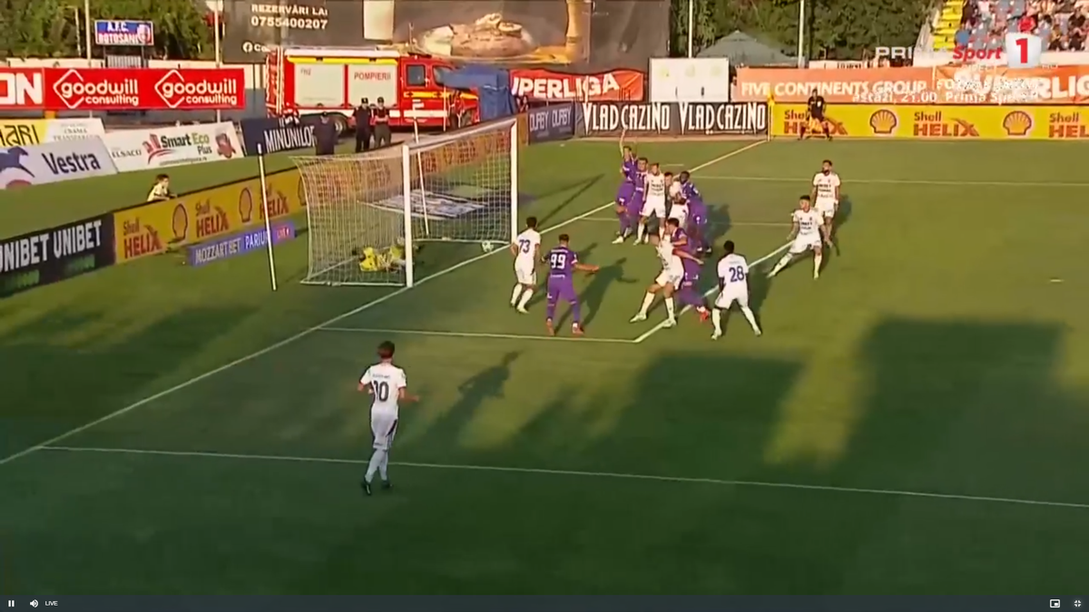 Fază controversată de arbitraj în FC Botoșani - FC Argeș