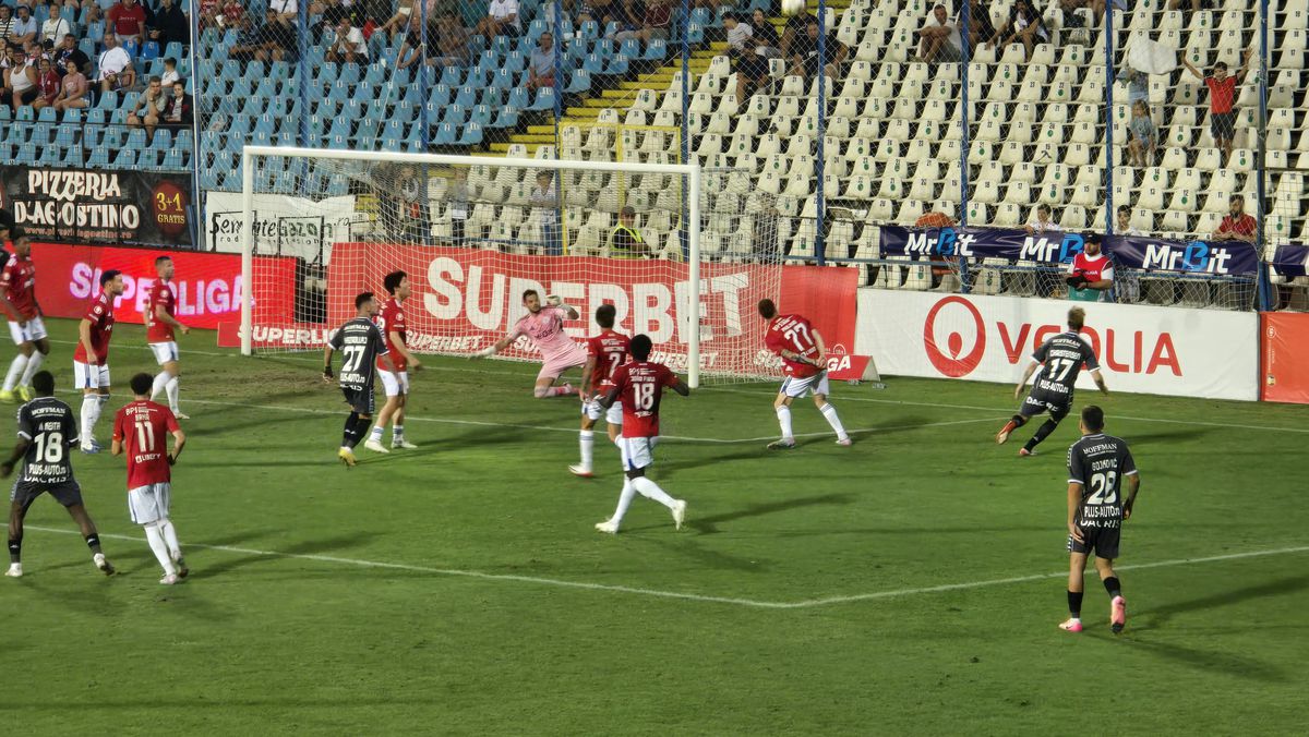 Panduru, uimit de fotbalistul Rapidului: „De mult n-am mai văzut așa ceva”