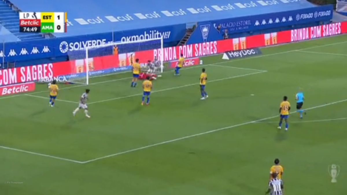 Ianis Stoica a marcat la meciul de debut pentru Estrela Amadora