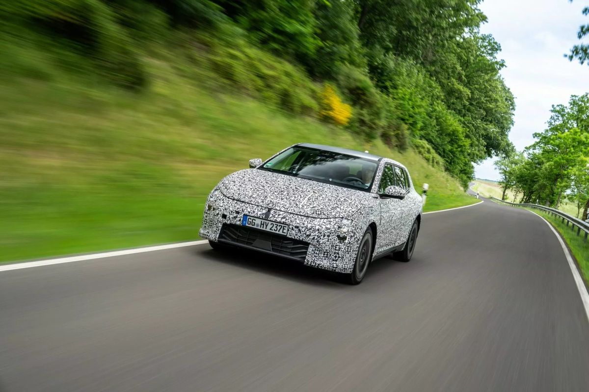 Cum arată modelul Kia EV4