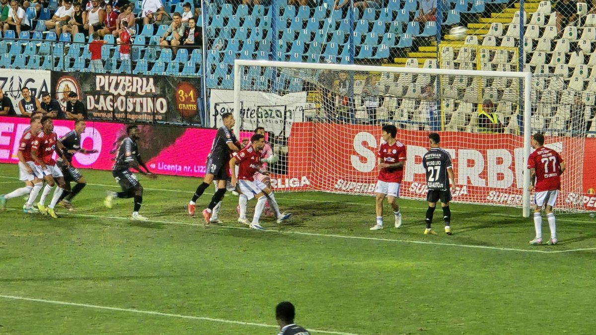 Panduru, uimit de fotbalistul Rapidului: „De mult n-am mai văzut așa ceva”