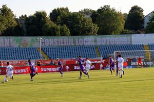 FC Botoșani - FC Argeș, duelul vecinelor de clasament din Superligă » Straton intervine în fața lui Dumiter