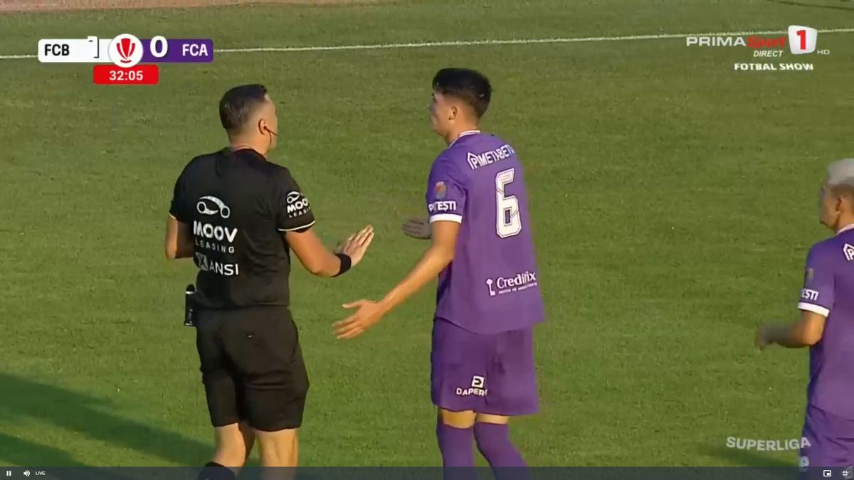 Fază controversată de arbitraj în FC Botoșani - FC Argeș