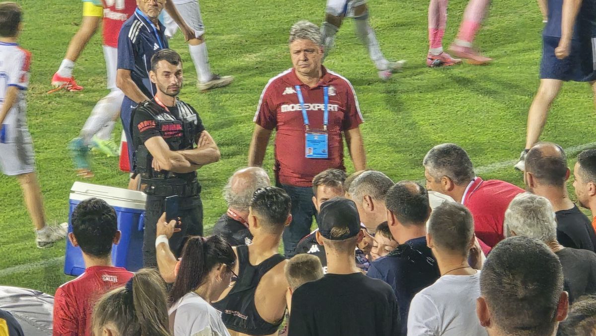 Ce s-a întâmplat la finalul partidei Oțelul Galați - Rapid. Foto: Cezar Titor (GSP)