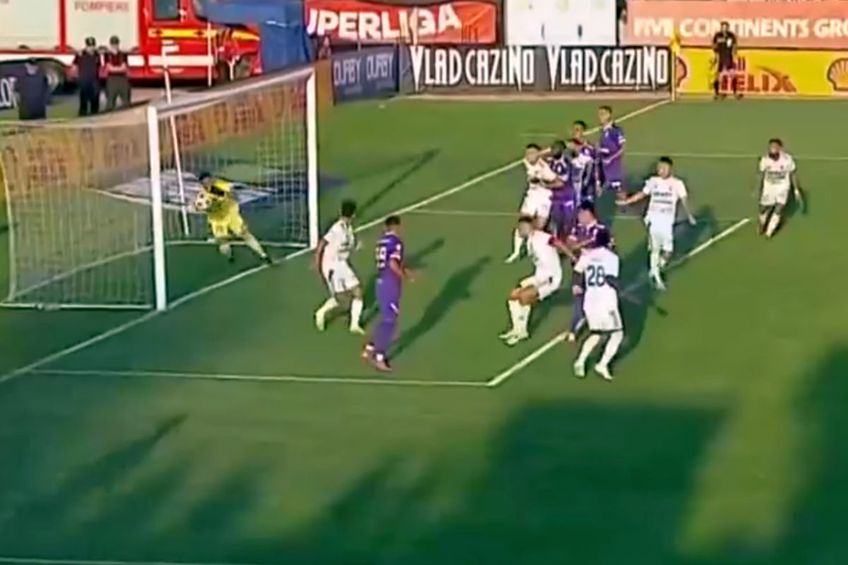 FOTO Gol sau nu? Altă fază controversată în Superliga, după scandalul de la Craiova