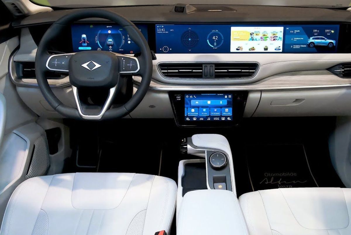 Mașina necunoscută pentru români va fi lansată în inima Europei » Vrea să se bată cu BMW și Mercedes, prețurile sunt mai mici