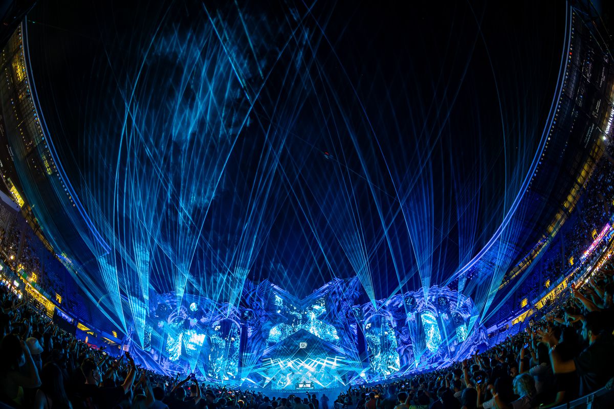 500.000 de fani au participat la ediția Untold din acest an » Cele mai tari imagini de la festivalul de pe stadionul Cluj Arena