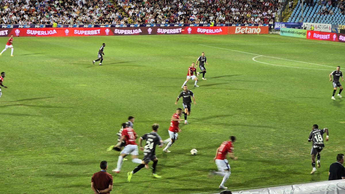 Panduru, uimit de fotbalistul Rapidului: „De mult n-am mai văzut așa ceva”