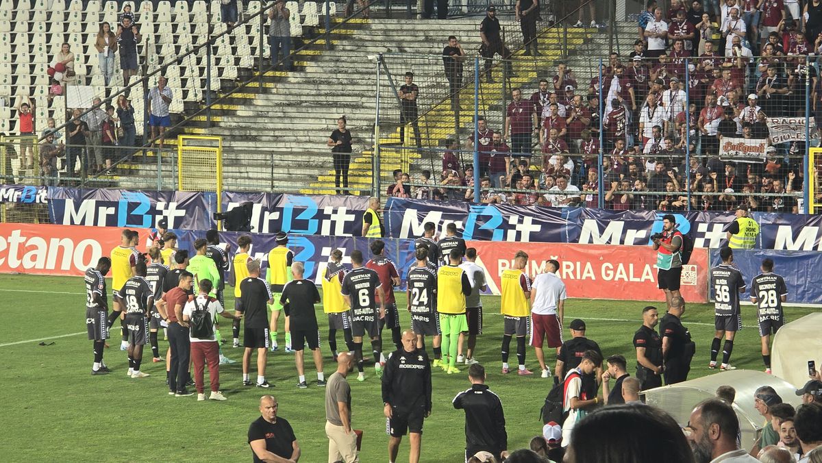 Ce s-a întâmplat la finalul partidei Oțelul Galați - Rapid. Foto: Cezar Titor (GSP)