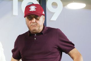 Dan Șucu cere demisia lui Gino Iorgulescu în scandalul „legii Becali”: „Președintele plătit regește se deplasează la palat pentru a pupa inelul!”