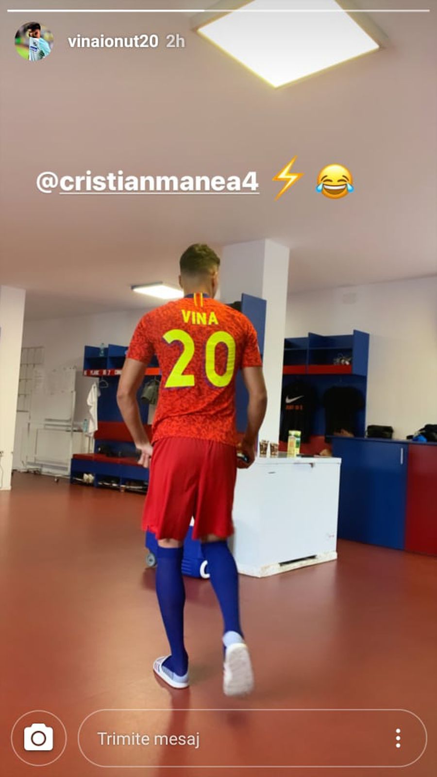 FCSB // FOTO » Ce scria pe spatele tricoului în care Cristi Manea a fost prezentat la FCSB :)
