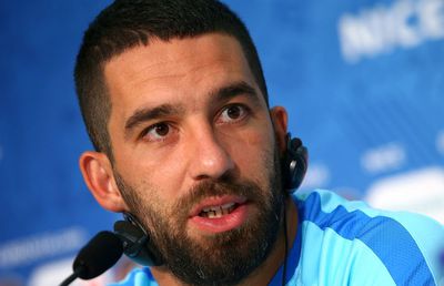 Prietenia cu Erdoğan l-a salvat de închisoare! Arda Turan, condamnat la 2 ani și 8 luni cu suspendare după scandalul monstru în care a fost implicat