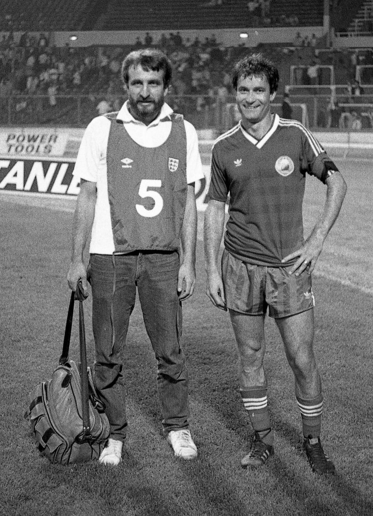 RETRO GSP. 35 de ani de când Lucescu remiza pe Wembley cu trei jucători de la Corvinul, locul 8 în campionat, și cu numai doi de la campioana Steaua